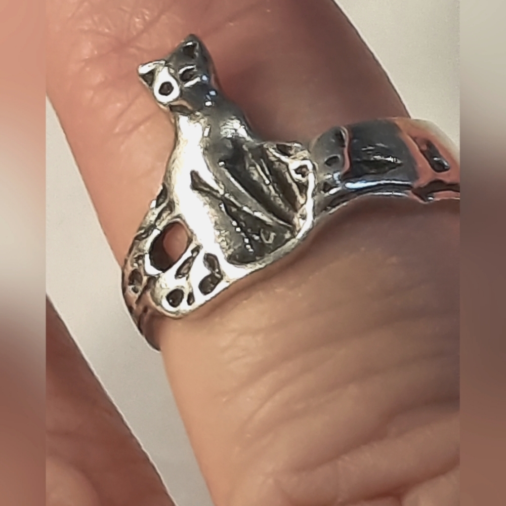Sterling Silver Cat Ring